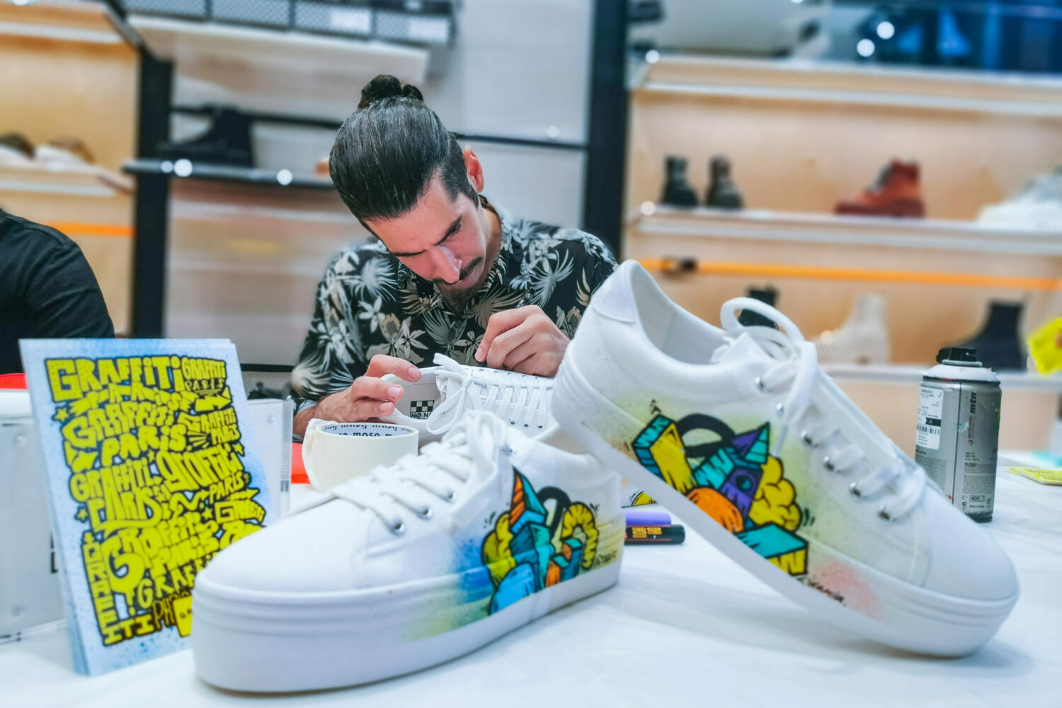 customisation_noname_graffitiparis_2021©graffitiparis-scaled-e1704475039374